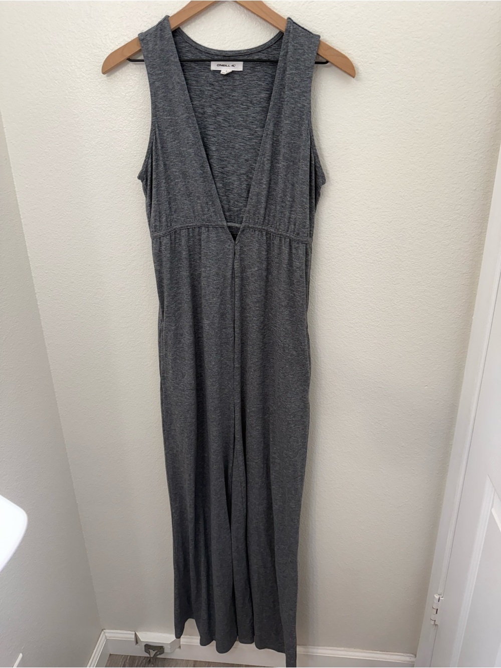 O’Neill Wide Leg V-Neck Jumpsuit Gray Small